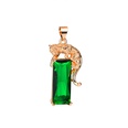 Inlaid Emerald Golden Leopard Pendant Retro Emerald Necklace Jewelrypicture15